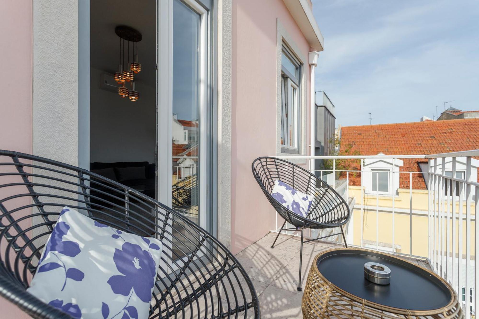 Cortes Apartment In Lisbon Historic Neighborhood Exterior foto